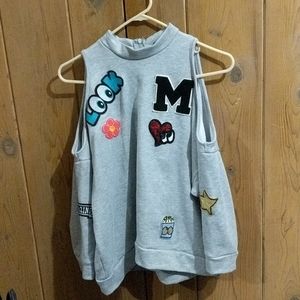 Forever 21 Sweater W/Cold Shoulder Detail, Medium